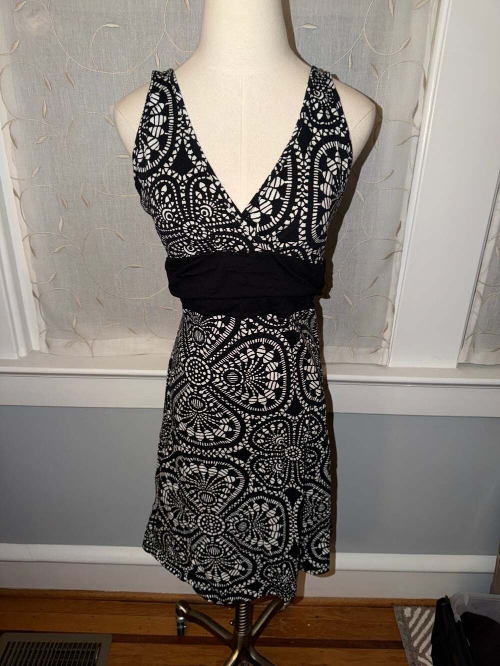 NWT Patagonia Margot Dress Black White Mandala Lace Print size L